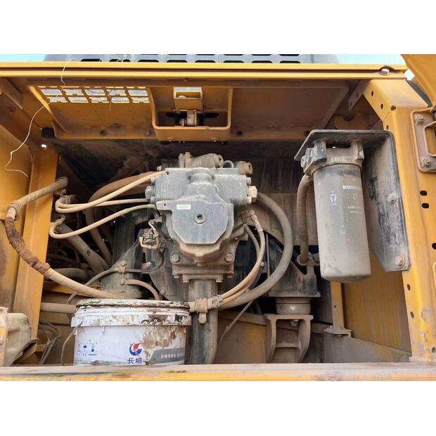 2020 Komatsu PC360-8-43893780