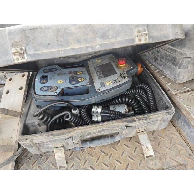 2011 VOGELE S1800-2-43893937