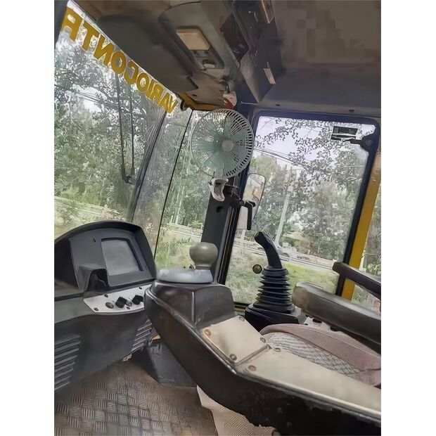 2010 بوماج BW226DH-4-43893951