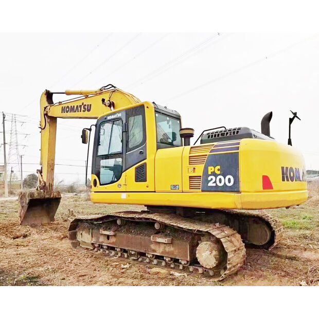 2020 Komatsu PC200-8-43894685