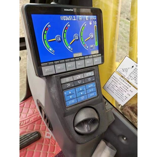 2020 Komatsu PC200-8-43894689