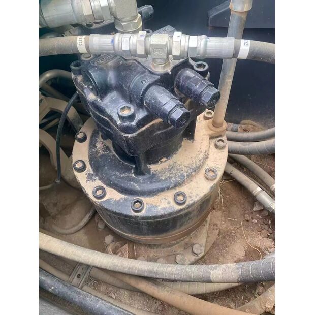 2020 كوبيلكو SK380-43894700