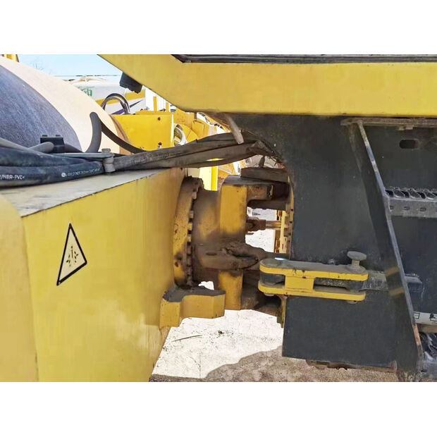 2015 BOMAG BW219-43894810