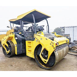 Image de COMPACTEURS 2010 BOMAG BW203