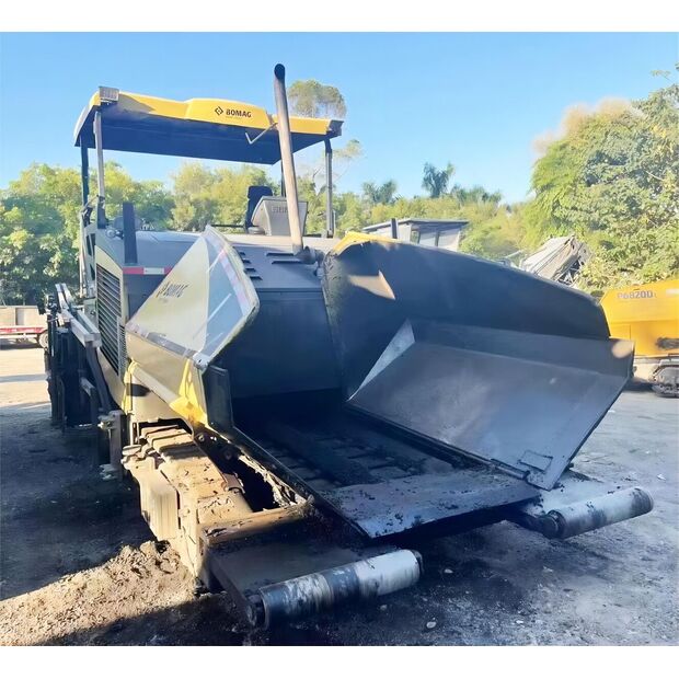 2017 BOMAG BF800C-43894851