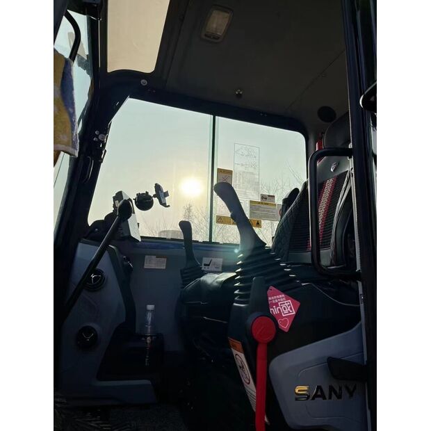 2022 SANY SY60-43894900
