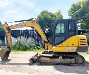 Image for EXCAVATORS 2016 XCMG XE60CA for Sale in China