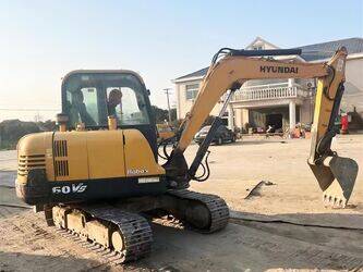 2016-hyundai-r60-43895013