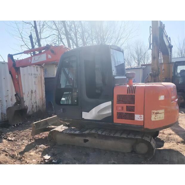 2014 هيتاشى ZX60-43895023