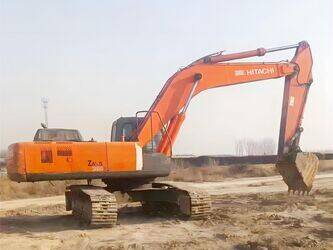 صورة ل حفارات مجنزرة 2013 هيتاشى ZX350-3G