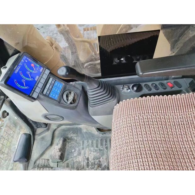 2018 Komatsu PC360-8MO-43895285