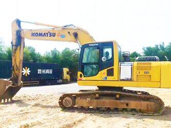 صورة ل 2018 كوماتسو PC220-8MO