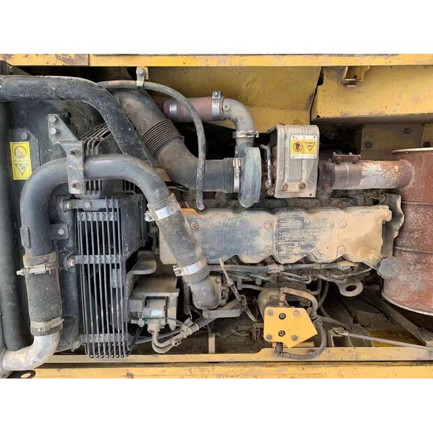 2013 كوماتسو PC200-8-43895303