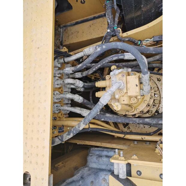 2018 Caterpillar 320GC-43895371