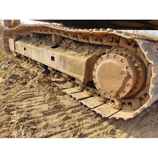 2017 Caterpillar 320D2-43895394