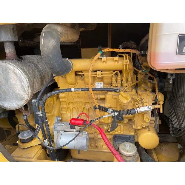 2019 Caterpillar 305.5E2-43895412