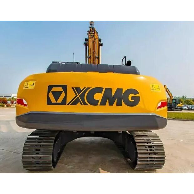 2020 اكس سي ام جي XE215DA-43895478