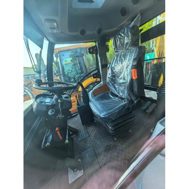 2020 كاتربيلر 420F-43895696