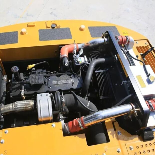 2013 XCMG XE215C-43895719