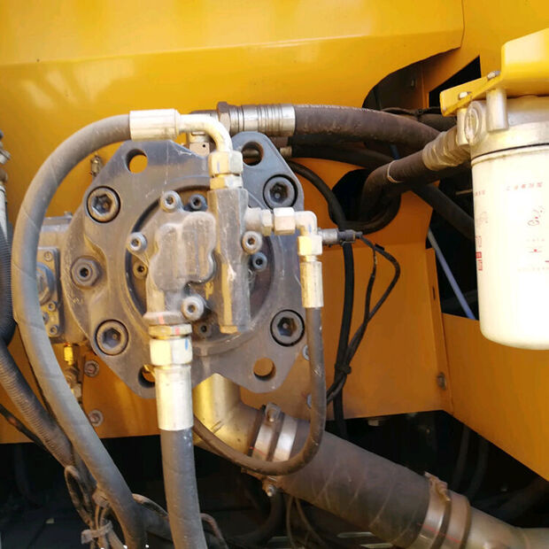 2014 XCMG XE335C-43895900