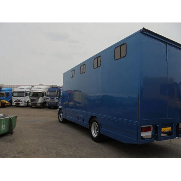 2001 مان 12.225-43896225