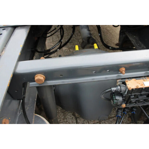 2011 Renault Premium 460-43896389