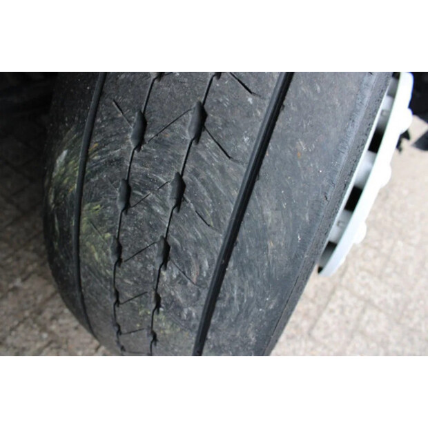 2011 Renault Premium 460-43896396