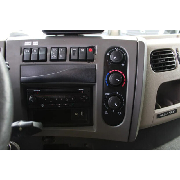 2011 Renault Premium 460-43896402