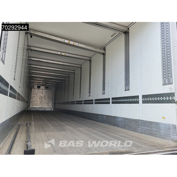 2022 Schmitz Cargobull Carrier Vector 1550-43897013