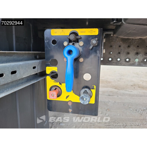 2022 Schmitz Cargobull Carrier Vector 1550-43897086