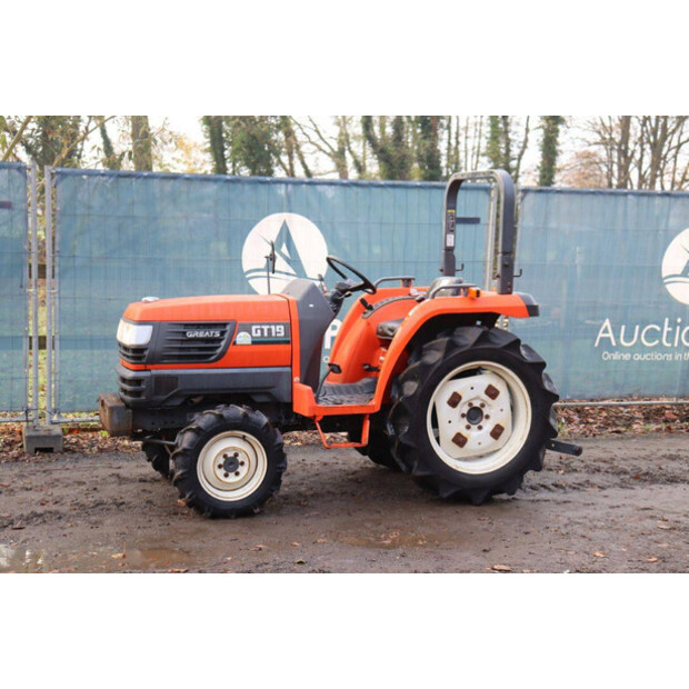 KUBOTA GT19-43897373