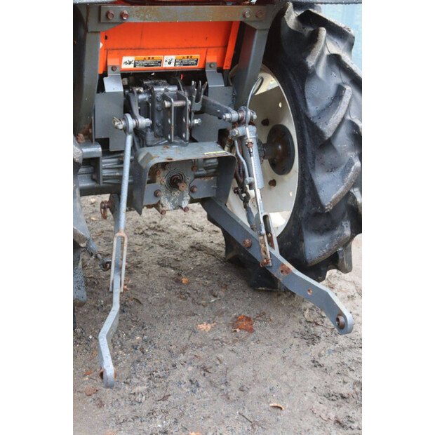 KUBOTA GT19-43897387