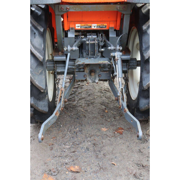 KUBOTA GT19-43897388