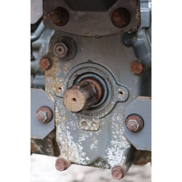 KUBOTA GT19-43897390