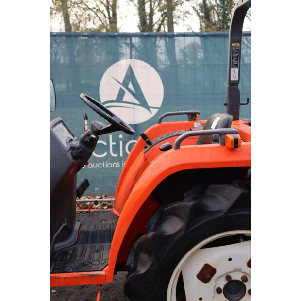 KUBOTA GT19-43897393