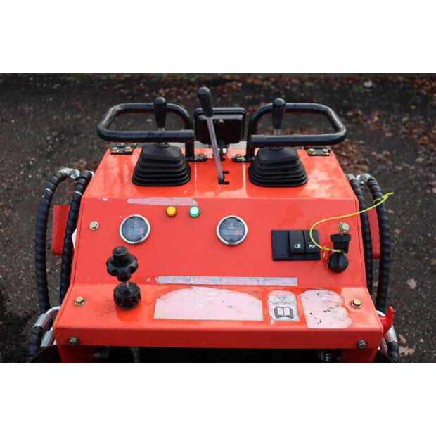 2025 RY T360-43897428