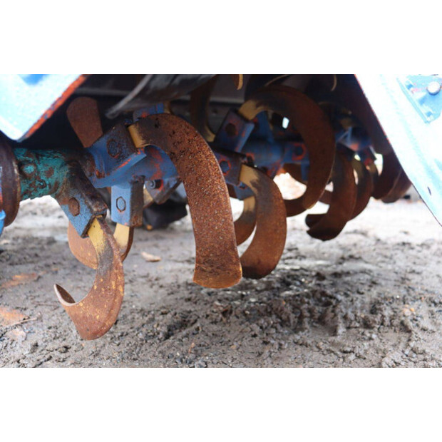 KUBOTA Kubota B1200DT-43897611