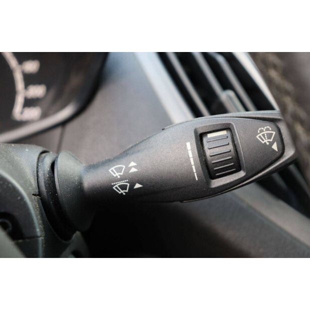 Ford Transit Courier-43897745