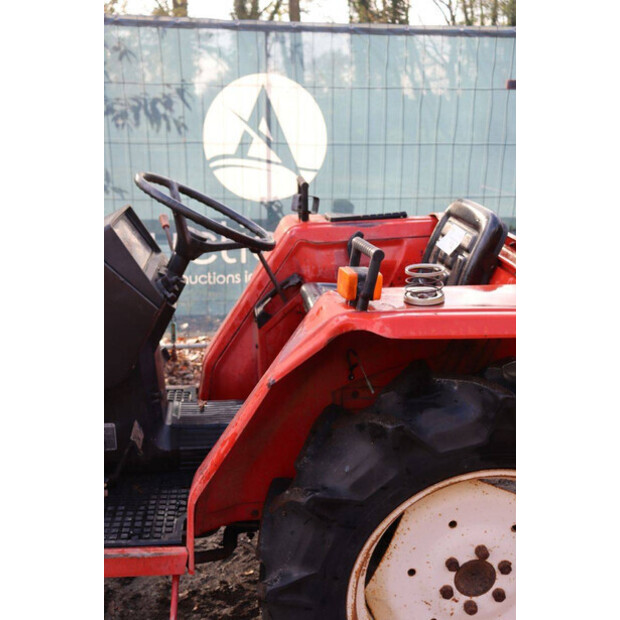 YANMAR F200-43897883