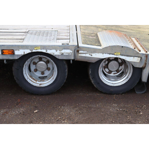 2016 فيلدهايزن P47-2A-43898022