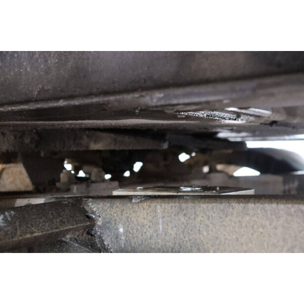 2016 فيلدهايزن P47-2A-43898031