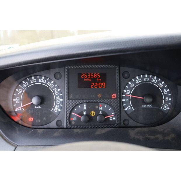 2016 فيلدهايزن P47-2A-43898050