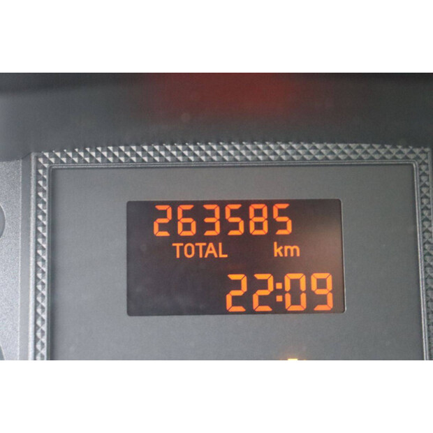 2016 فيلدهايزن P47-2A-43898051