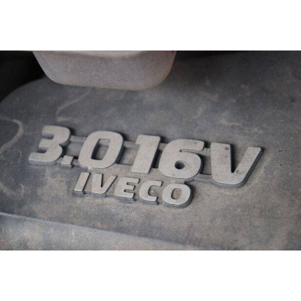 2016 فيلدهايزن P47-2A-43898058