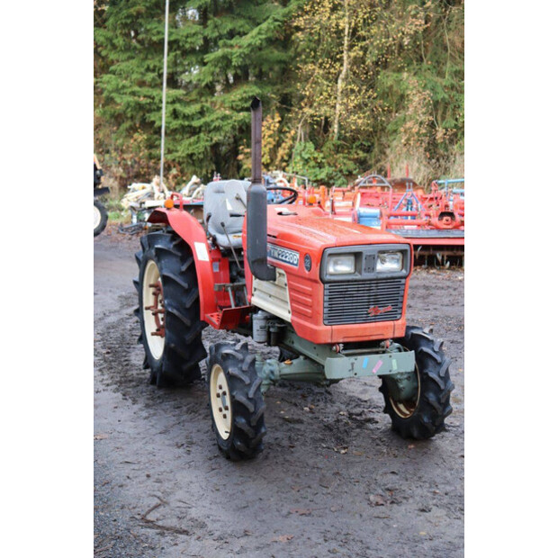 يانمار YM2220D-43898226