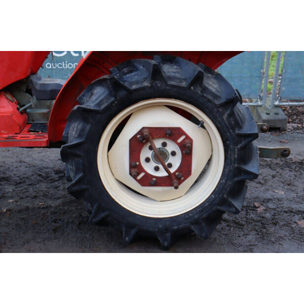 يانمار YM2220D-43898232