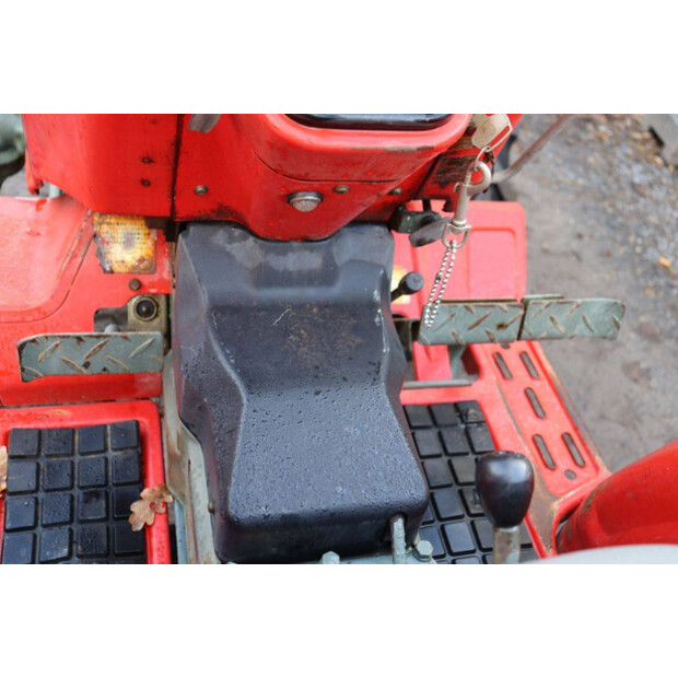 يانمار YM2220D-43898241