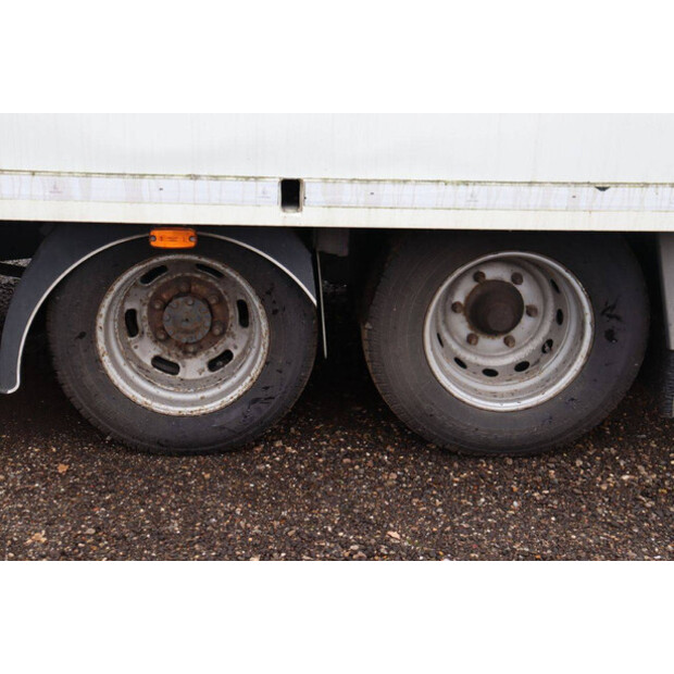 2017 فيلدهايزن P46-1-43898263