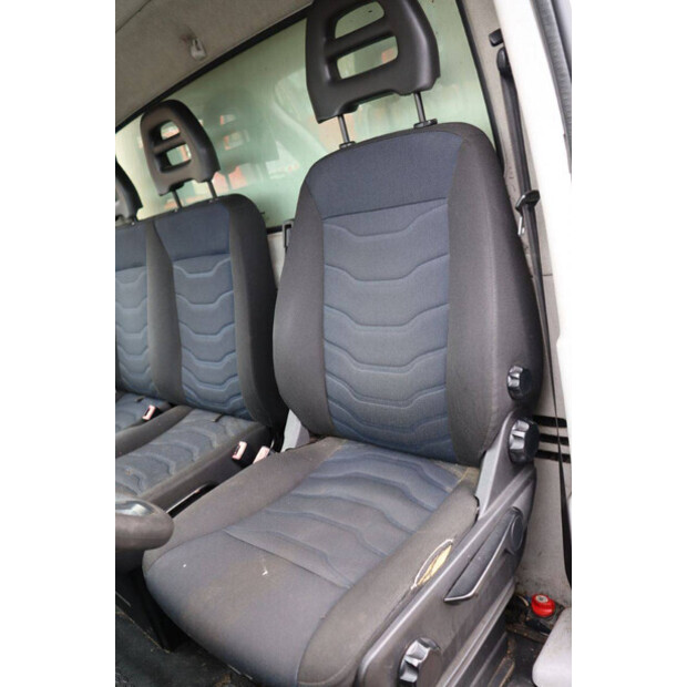 2017 فيلدهايزن P46-1-43898276