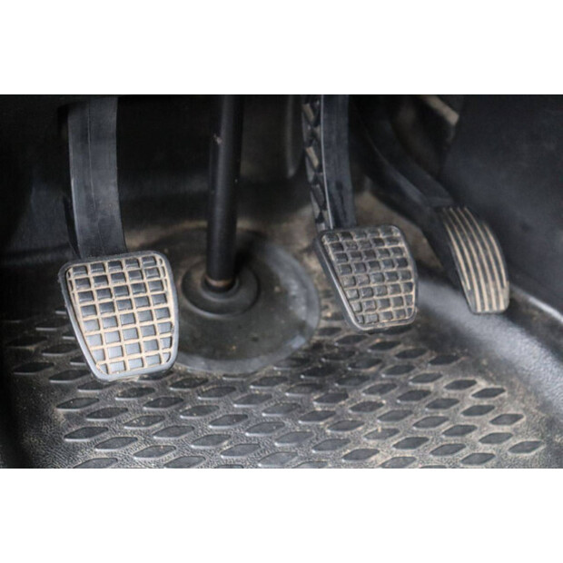 2017 فيلدهايزن P46-1-43898278